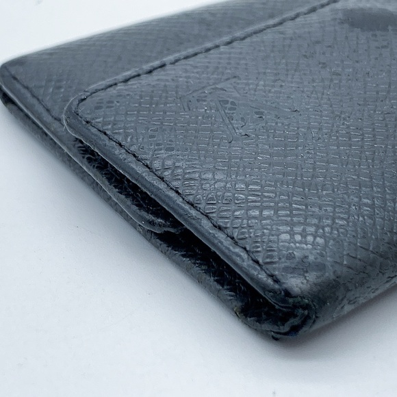 Louis Vuitton LV Cowhide Leather Key Holder - Picture 5 of 16